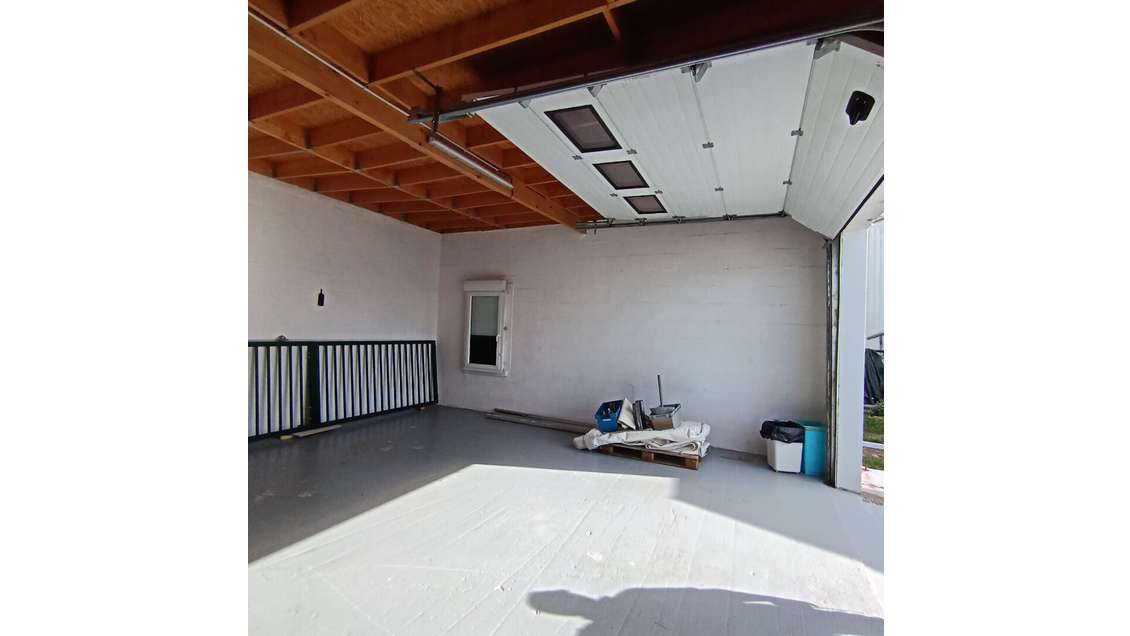 A louer local d'activité 40m² en ZA à Ploeren