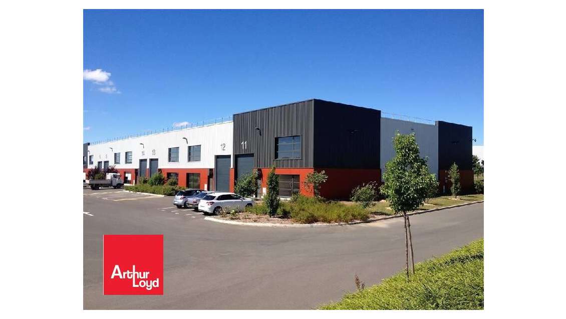 A louer locaux d'activités 540m² à Gellainville