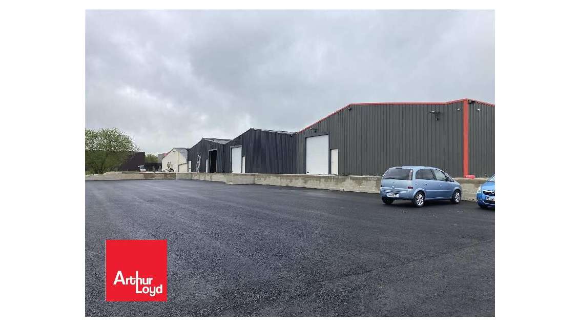 Loue locaux activité bureau 888m² Gasville-Oiseme