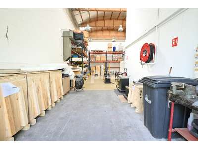 Location Locaux d'activités - Entrepôts à Dardilly