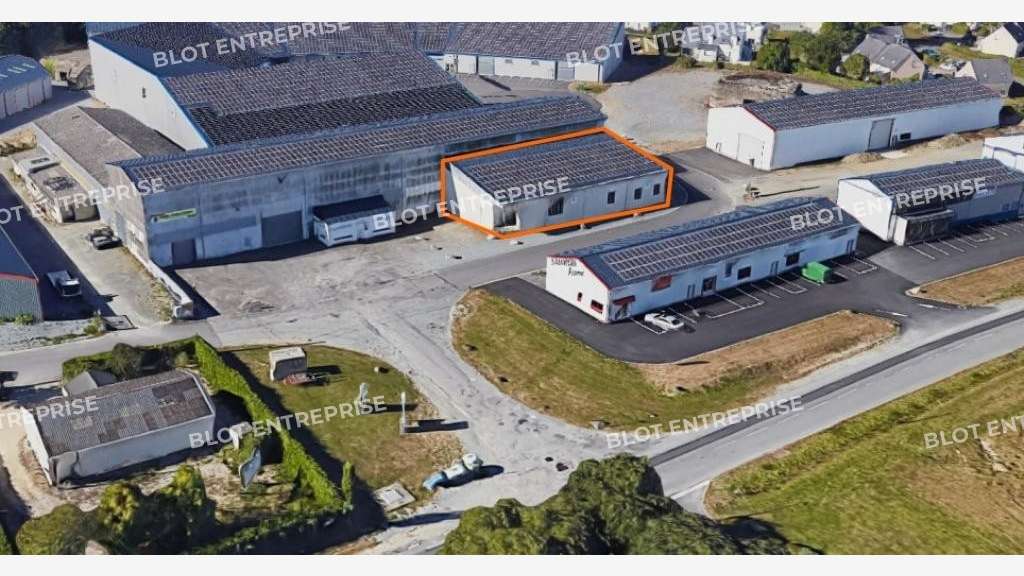 A louer local d'activité de 440m² à Dinard