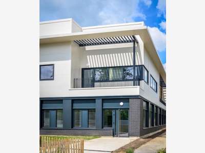 À Louer locaux activités de 311 à 712m² Argenteuil