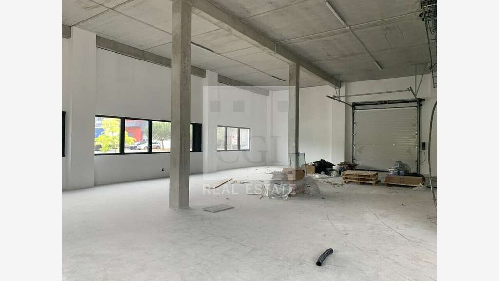 A louer bureaux 165m² Dardilly