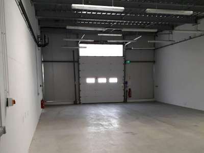 Locaux d'activités 400m² à louer à Châtellerault