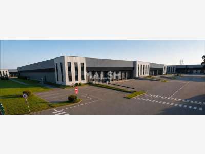 A louer cellules rénovées parc logistique à Corbas