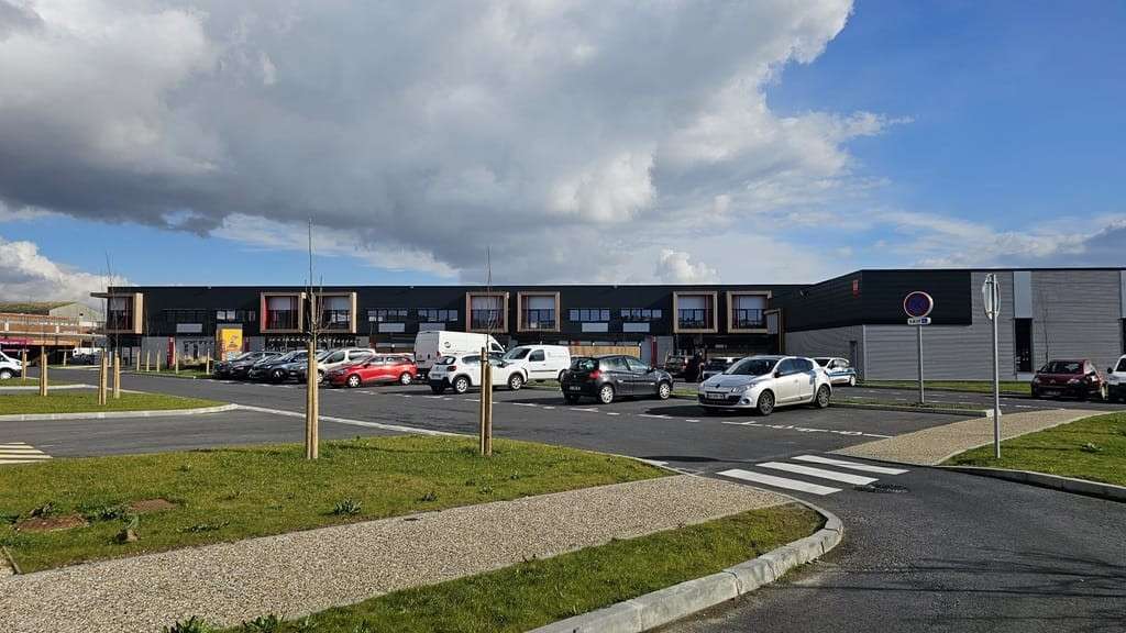 À louer locaux d'activités de 200 à 370m² au Havre