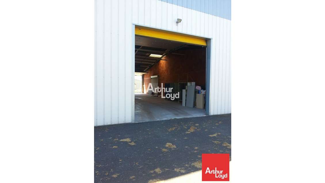 Entrepôt 50m² proche A10 à louer sur Antran (86)