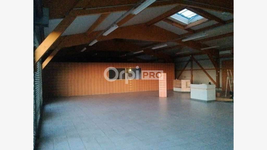 Local d'activité 408m² à louer Argent-sur-Sauldre