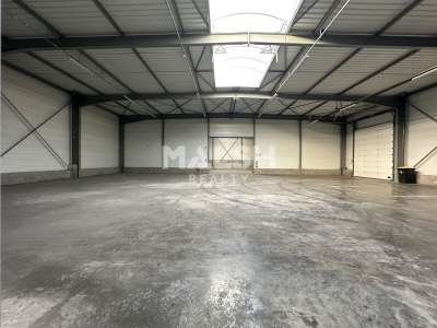 Location Locaux d'activités - Entrepôts à Arnas