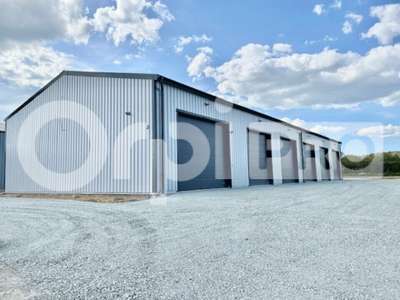 Local activité 120m² à louer à Bagnols