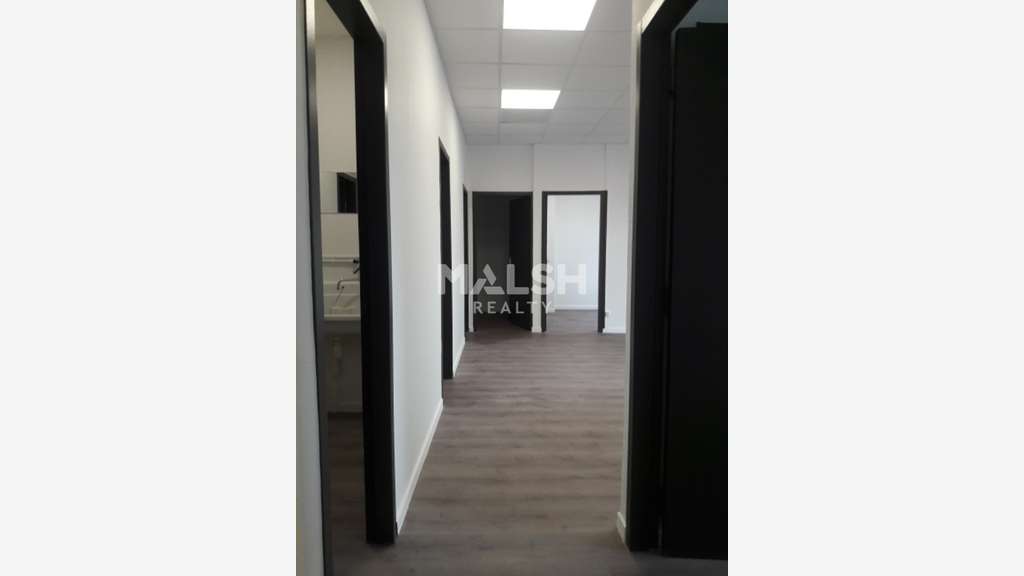 Locaux d'activités à louer 767m² divisible à Blyes