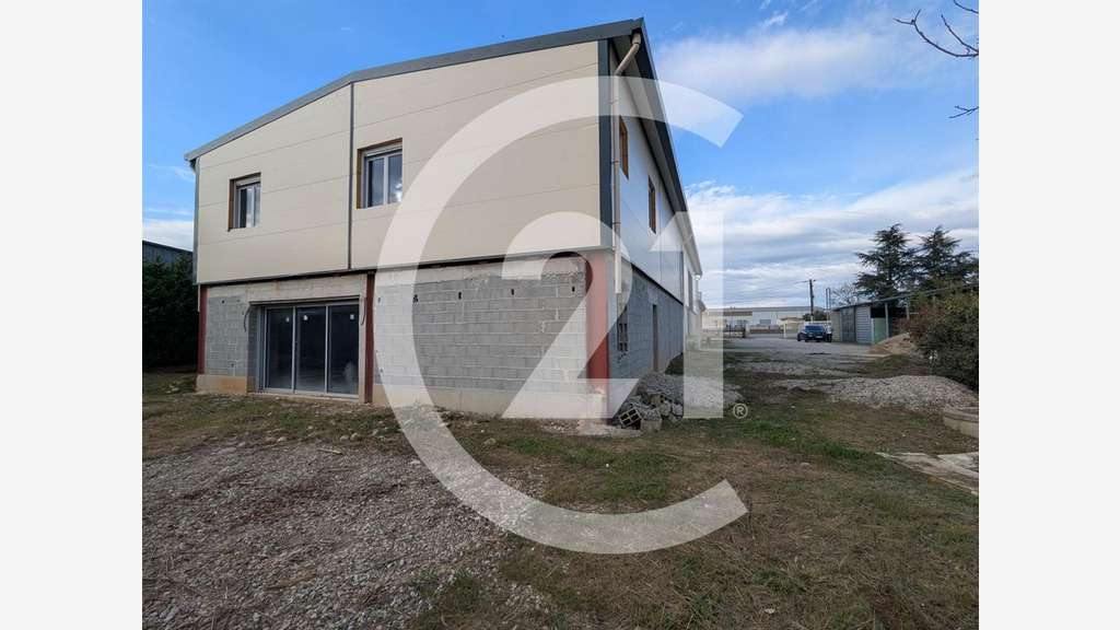 Local d'activité 470m² à louer à Bourg de Péage
