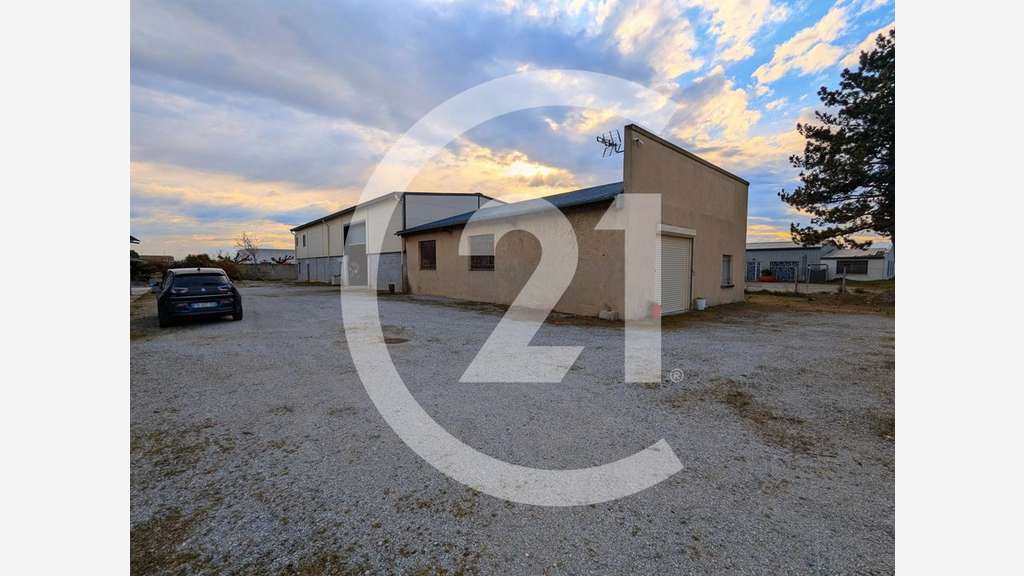 Local d'activité 470m² à louer à Bourg de Péage