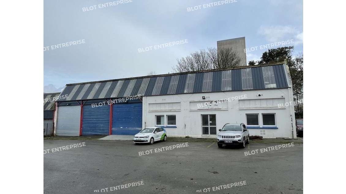 A louer local activités 160m² Brest zone Kergonan