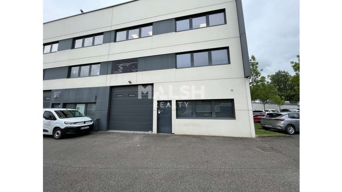 A louer local d'activités 348m² en ZA à Brignais