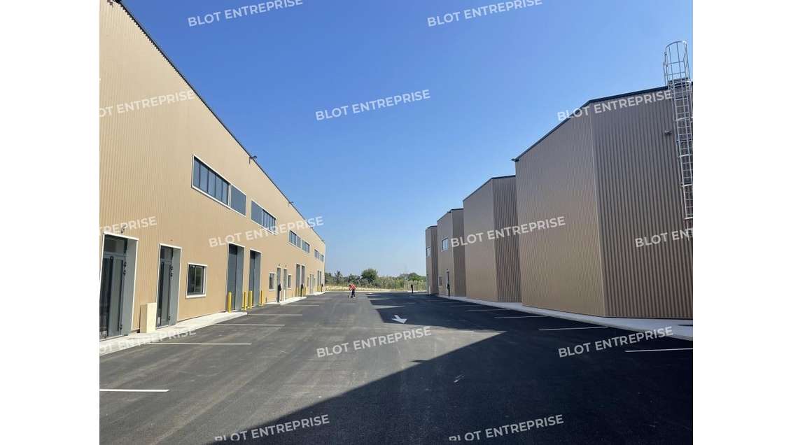 A louer cellule activités 286m² à Carquefou