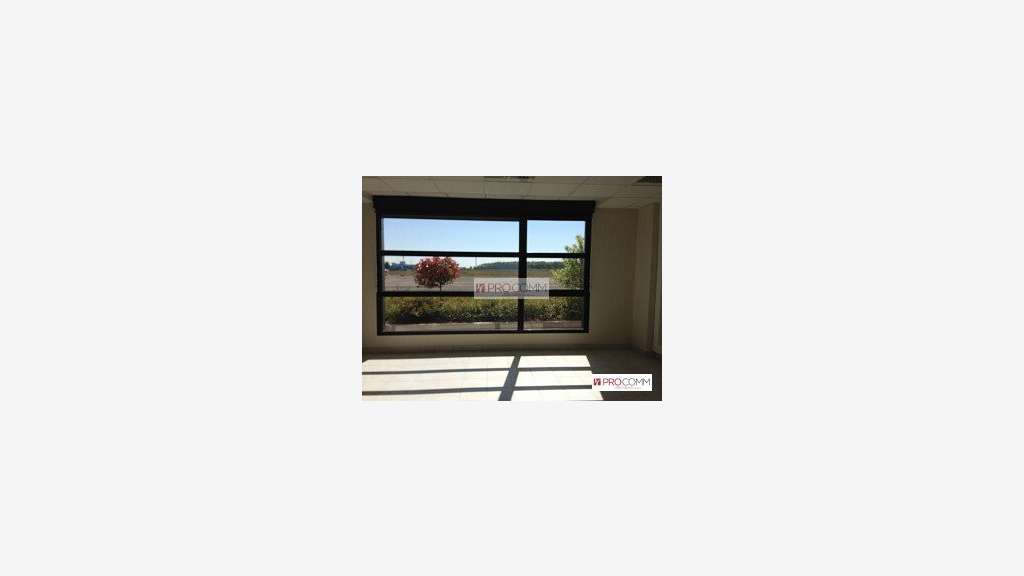 Locaux d'activités 240m² à louer agglo Chartres