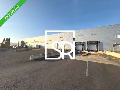 Entrepôt 1440m² à Clermont Ferrand Gravanches