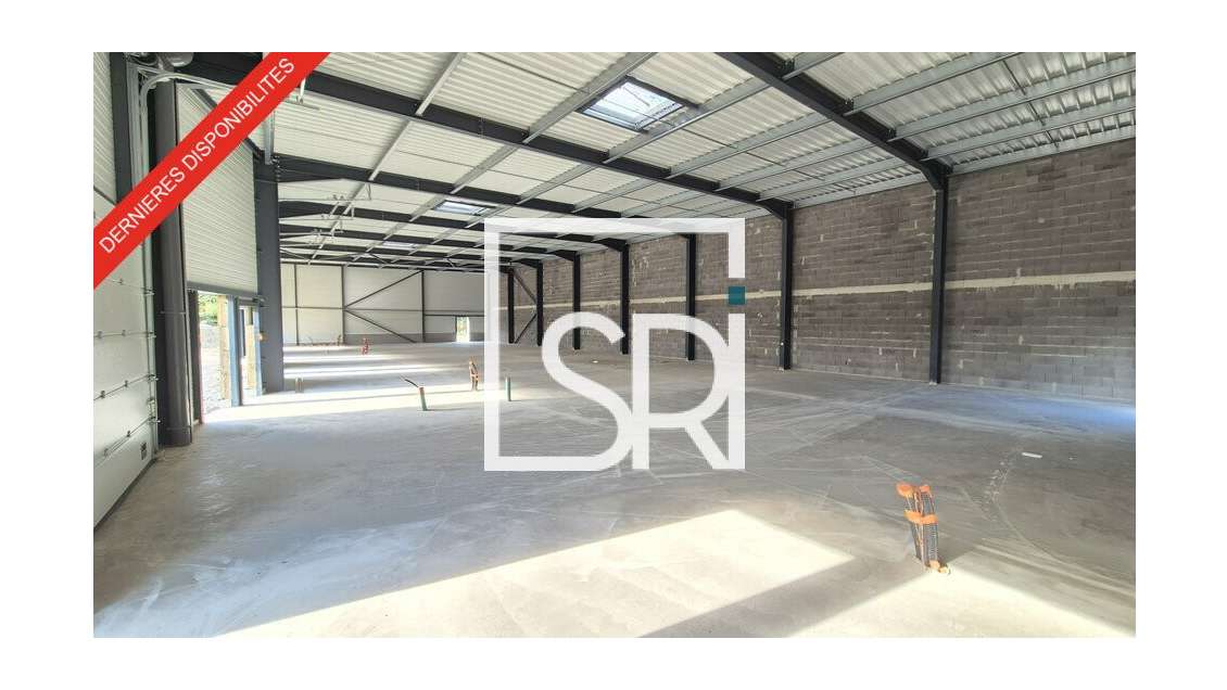 Local 570m² à louer Clermont Ferrand ZI du Brézet 
