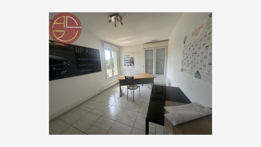 A louer entrepôt 635m² à Colomiers proche N124