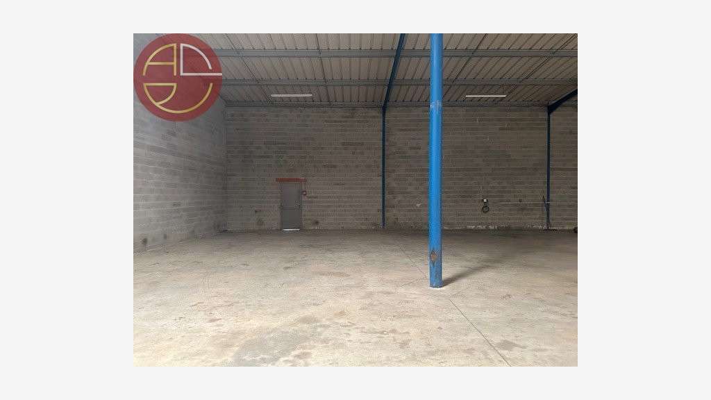 A louer entrepôt 635m² à Colomiers proche N124