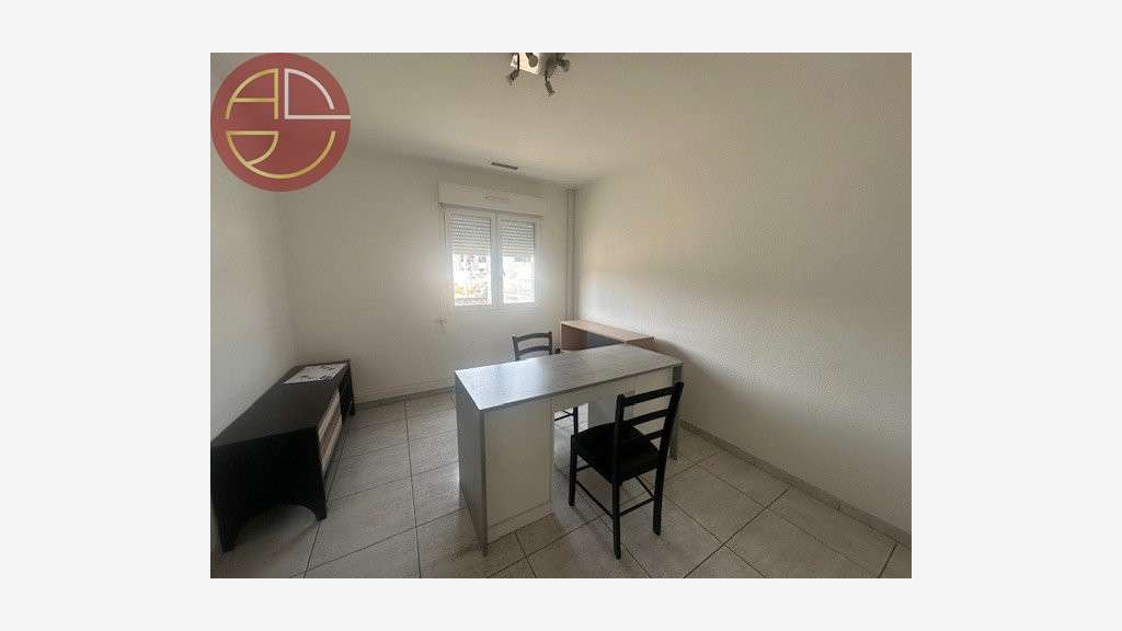 A louer entrepôt 635m² à Colomiers proche N124