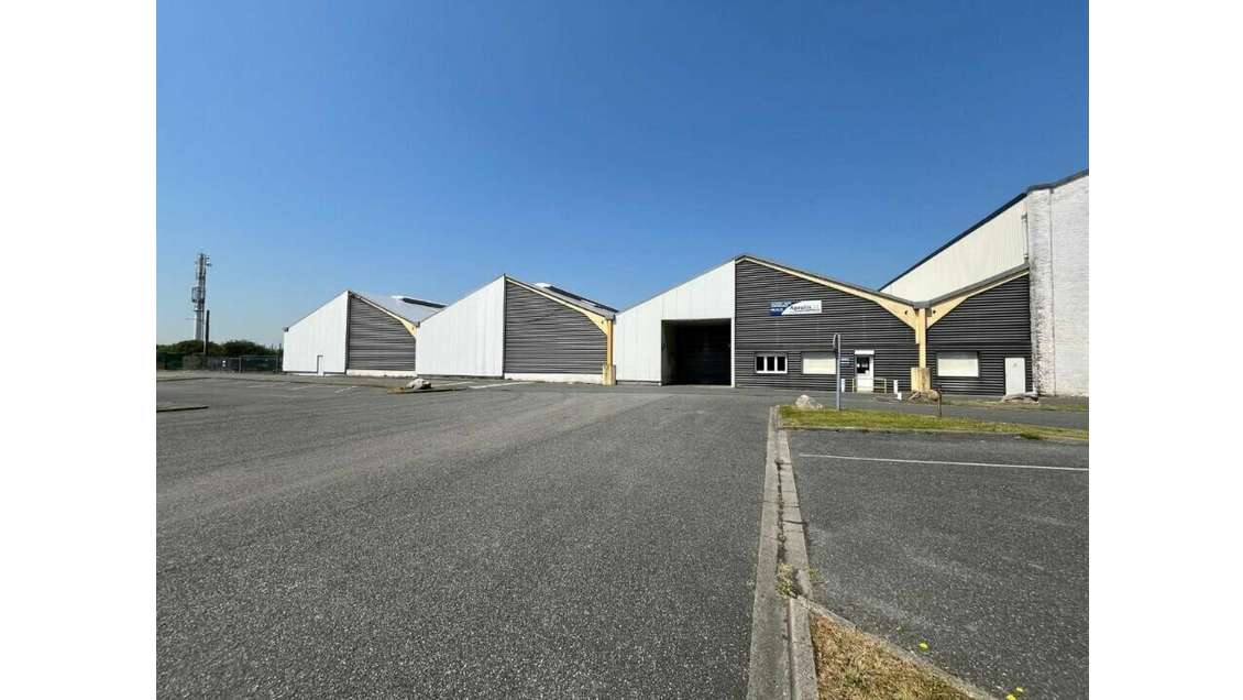Entrepôt 3014m² à louer parc d'activités Coquelles