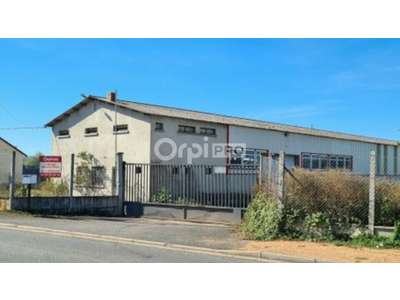 Location Locaux d'activités - Entrepôts à Domérat