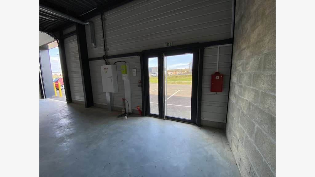 Cellules d'activités à louer à Droue-sur-Drouette