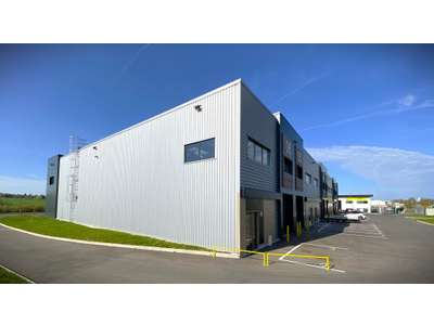 Location Locaux d'activités - Entrepôts à Épernon