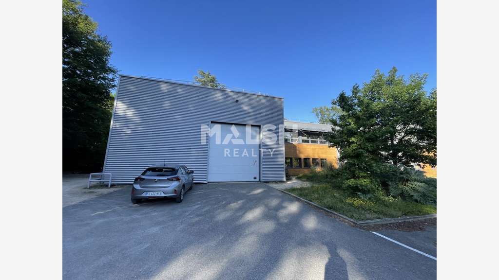 Local mixte à louer 520m² à Écully proche A6 