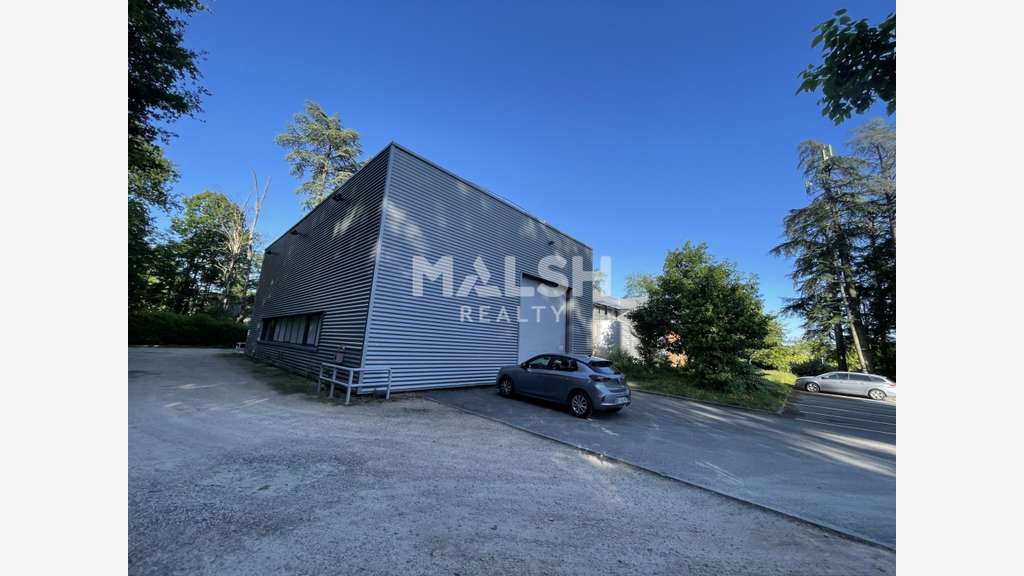 Local mixte à louer 520m² à Écully proche A6 