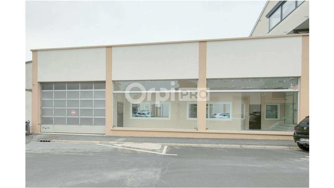 A louer local d'activité de 898m² à Epernay