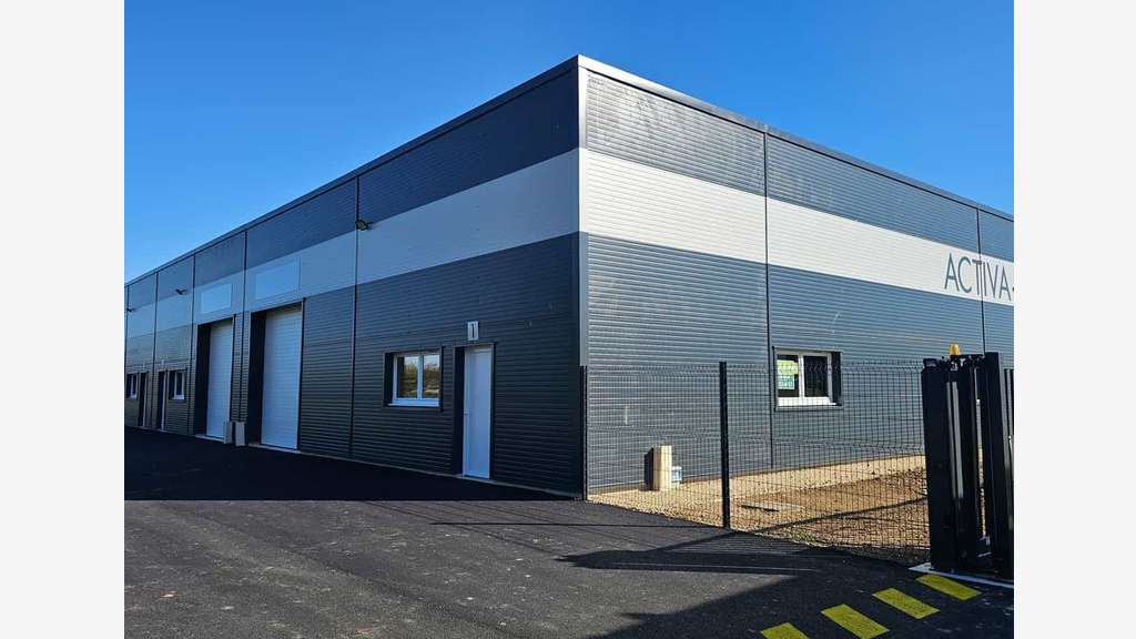 À louer locaux d'activités 99 et 144m² à Fécamp