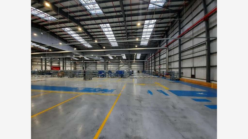 À Louer entrepôt logistique 10531m² Gennevilliers