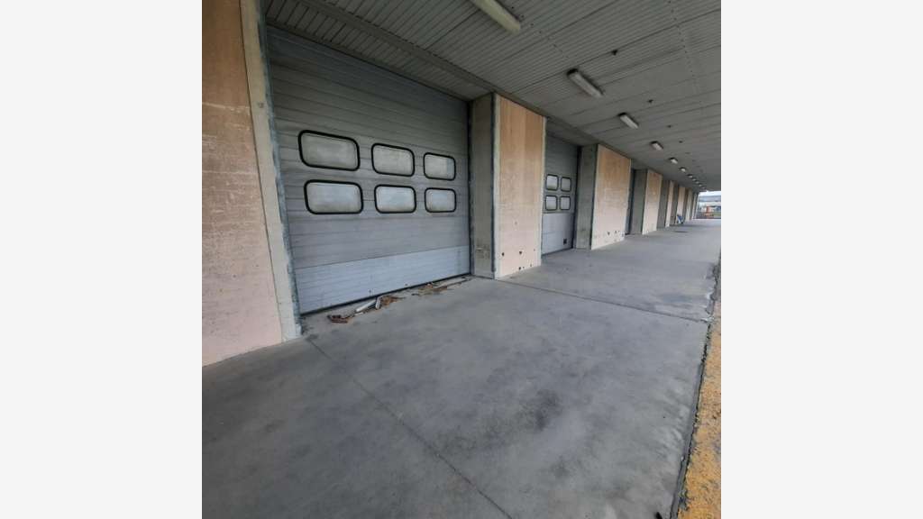 À louer entrepôt 2511m² à Gennevilliers ZI
