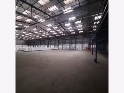 À louer entrepôt 2511m² à Gennevilliers ZI