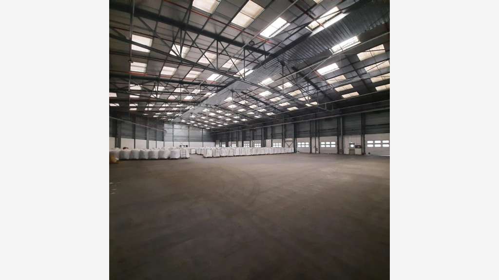 À louer entrepôt 2511m² à Gennevilliers ZI