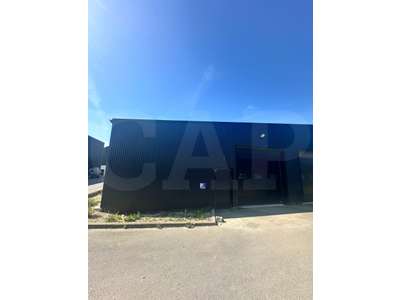 Location Locaux d'activités - Entrepôts à La Gouesnière