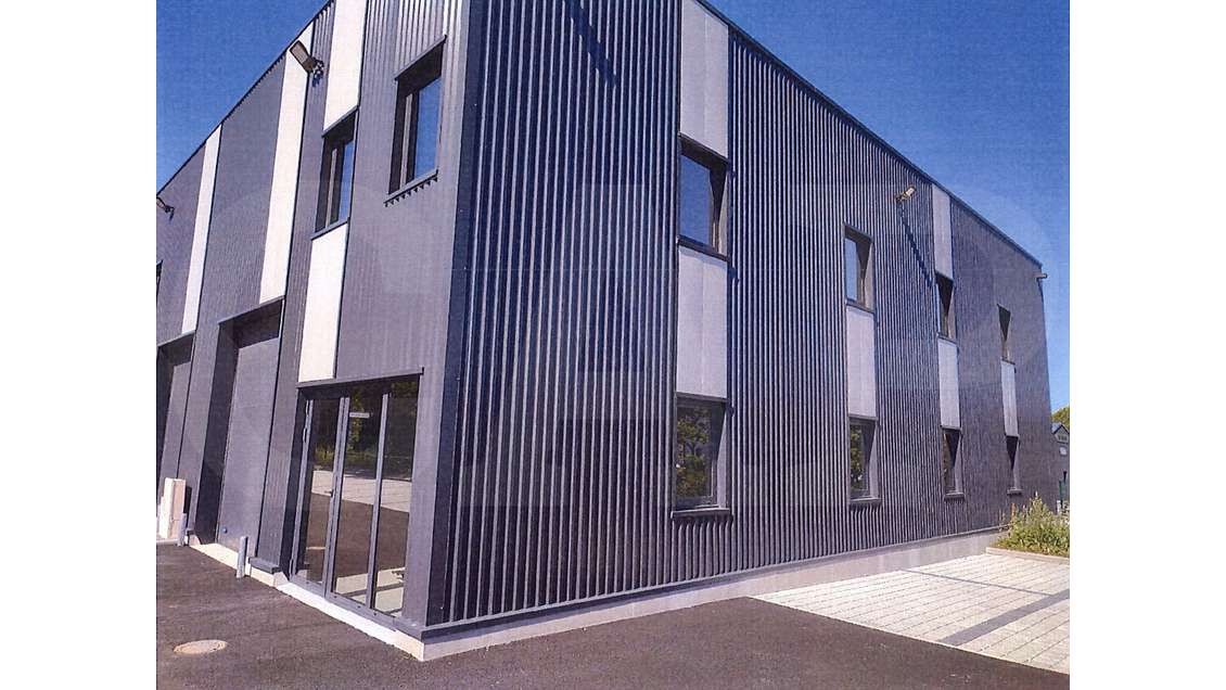 A louer local d'activité 265m² La Richardais