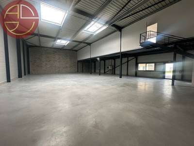 A louer entrepôt 1072m² Launaguet parc sécurisé