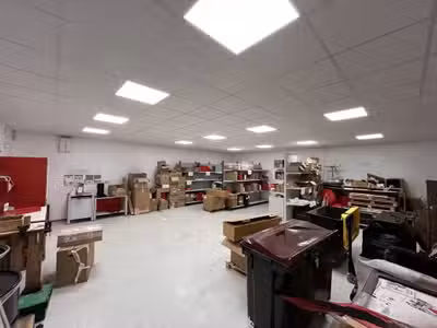 A louer local d'activités 349m² au Havre  