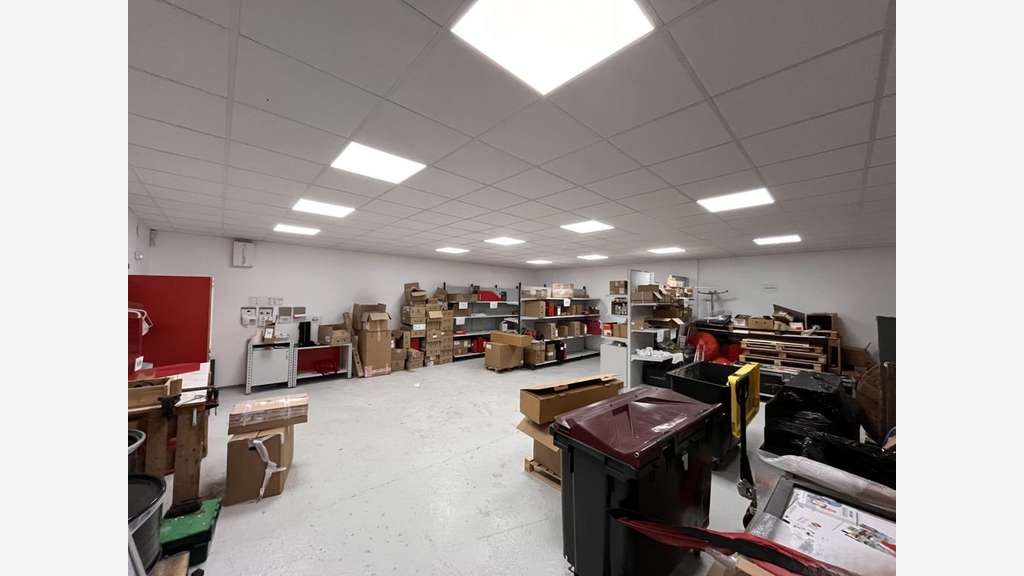 A louer local d'activités 349m² au Havre