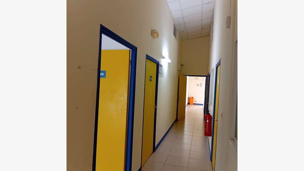 A louer local d'activité 61m² Le Lamentin