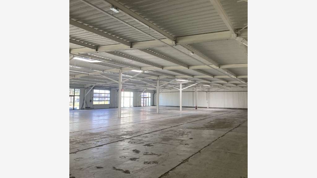 A louer entrepôt logistique 8170m² sur Châteauroux