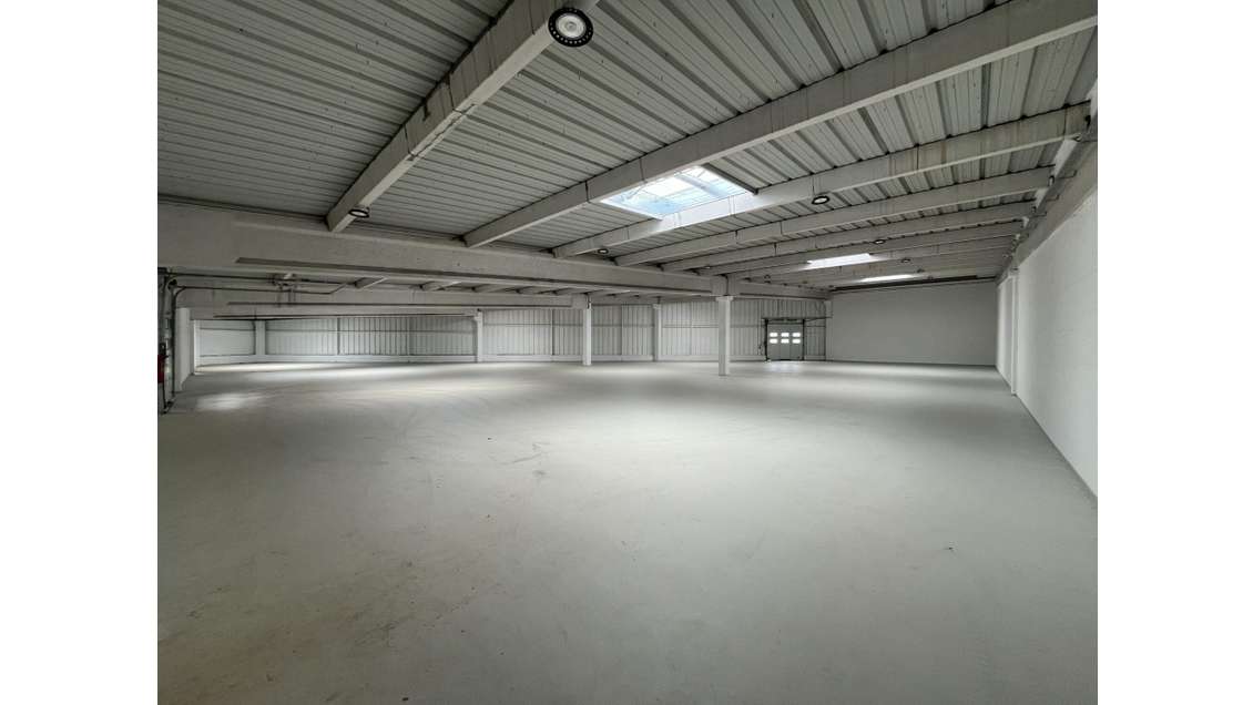 Entrepôts à louer à Maurepas Coignières