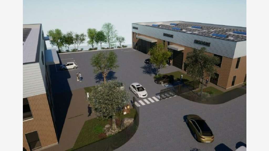 Local d'activité 3643m² à louer à Mions