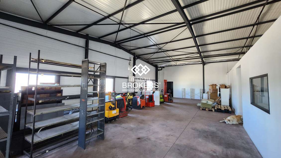 À louer local d’activité 108m² nord de Montauban