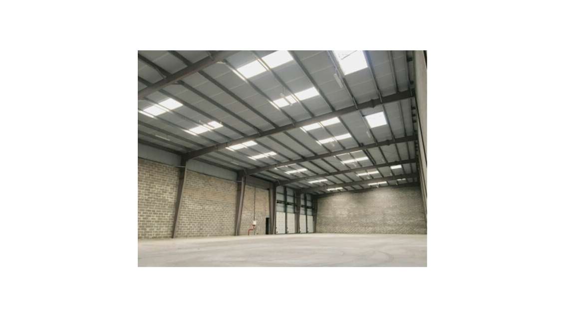 A louer entrepôt logistique 1217m² à Montivilliers