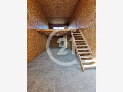 Local d'activité 75m² à louer en za à Montmeyran